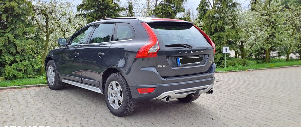 Volvo XC 60 cena 52900 przebieg: 235000, rok produkcji 2011 z Stepnica małe 137